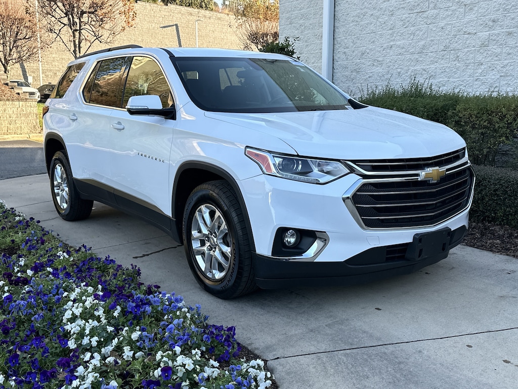 Used 2019 Chevrolet Traverse LT Cloth SUV