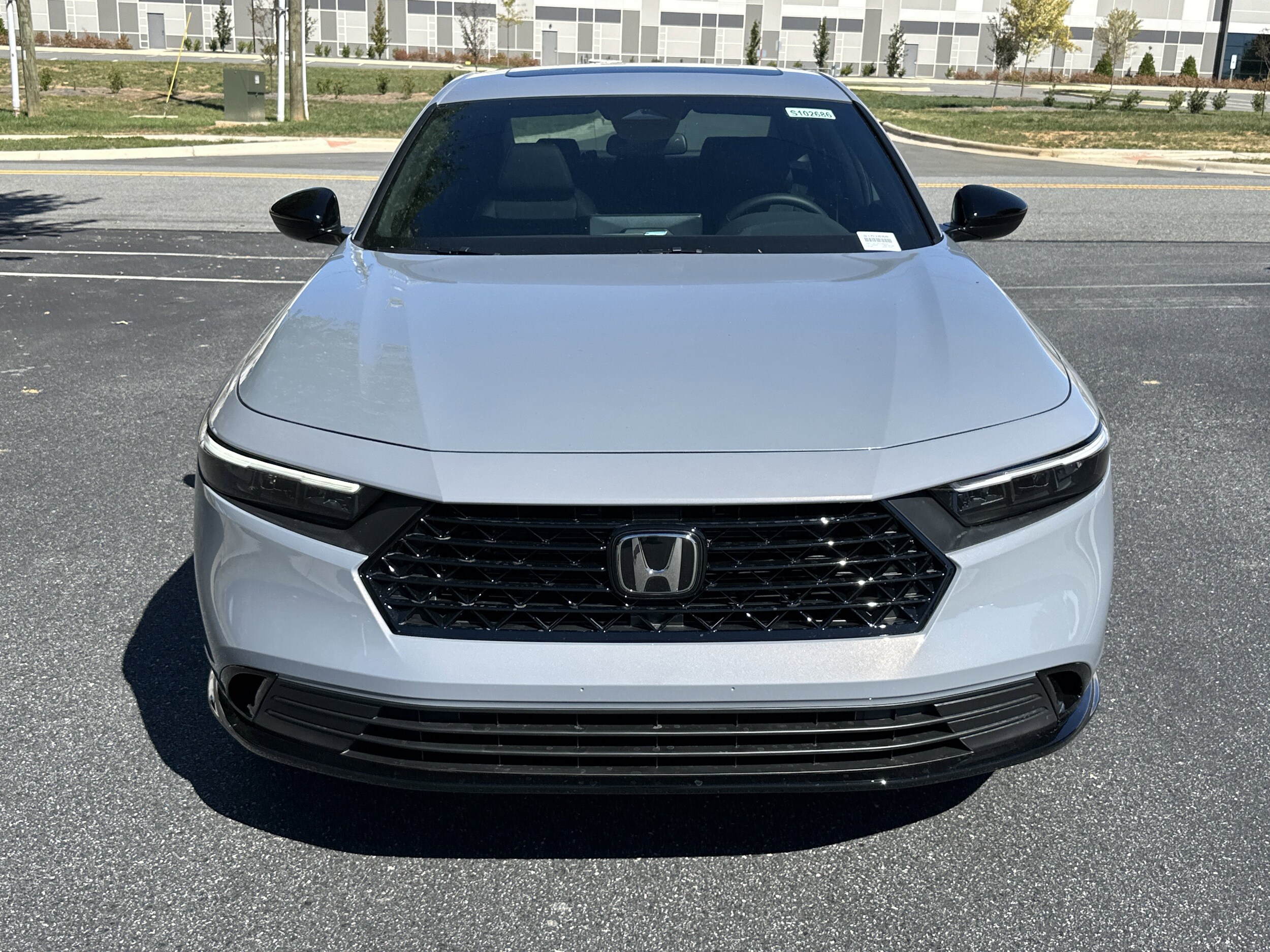 2025 Honda Accord Hybrid Sport-L photo 2