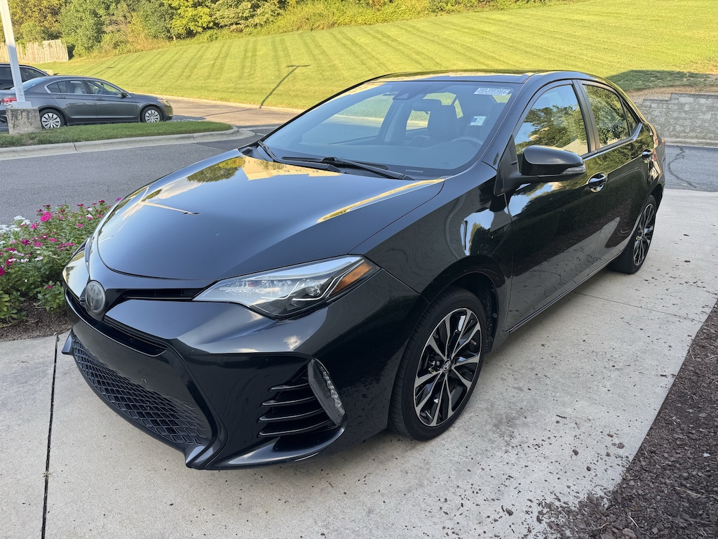 Used 2018 Toyota Corolla XSE Sedan