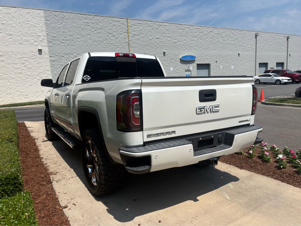 Used 2017 GMC Sierra 1500 Denali Pickup