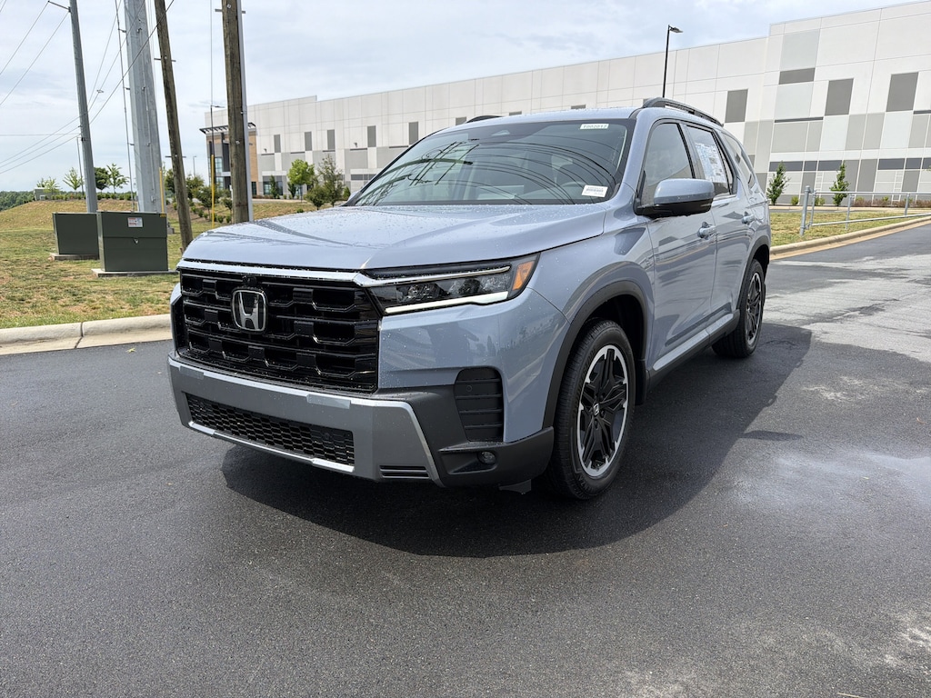 New 2026 Honda Pilot Touring S SUV