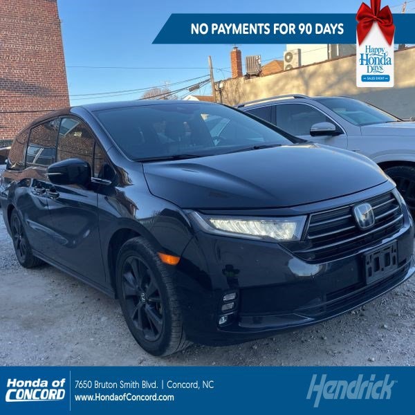 2023 Honda Odyssey SPORT's photo