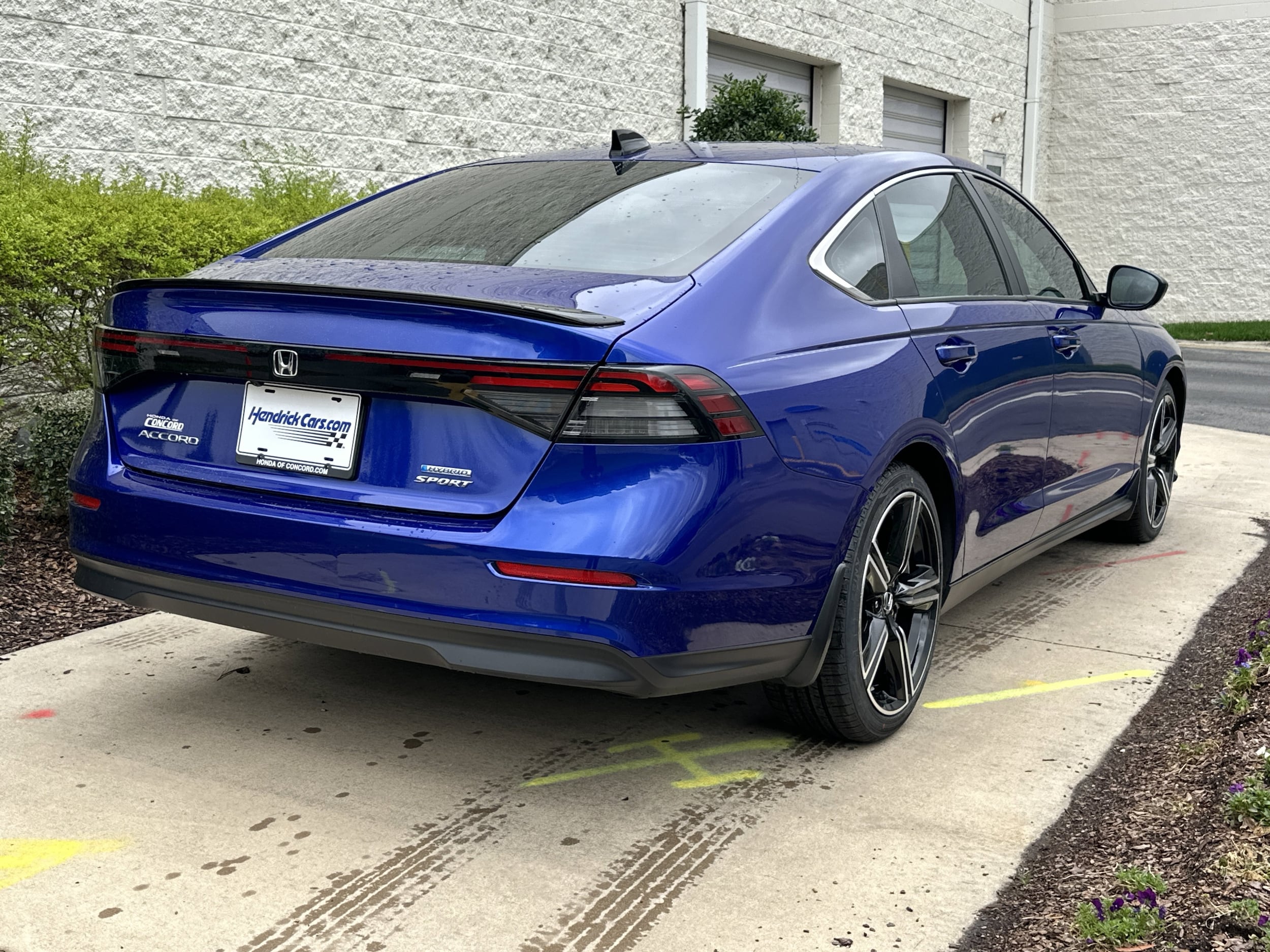 2023 Honda Accord Hybrid Sport photo 3