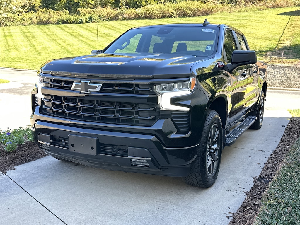 Used 2023 Chevrolet Silverado 1500 RST Pickup
