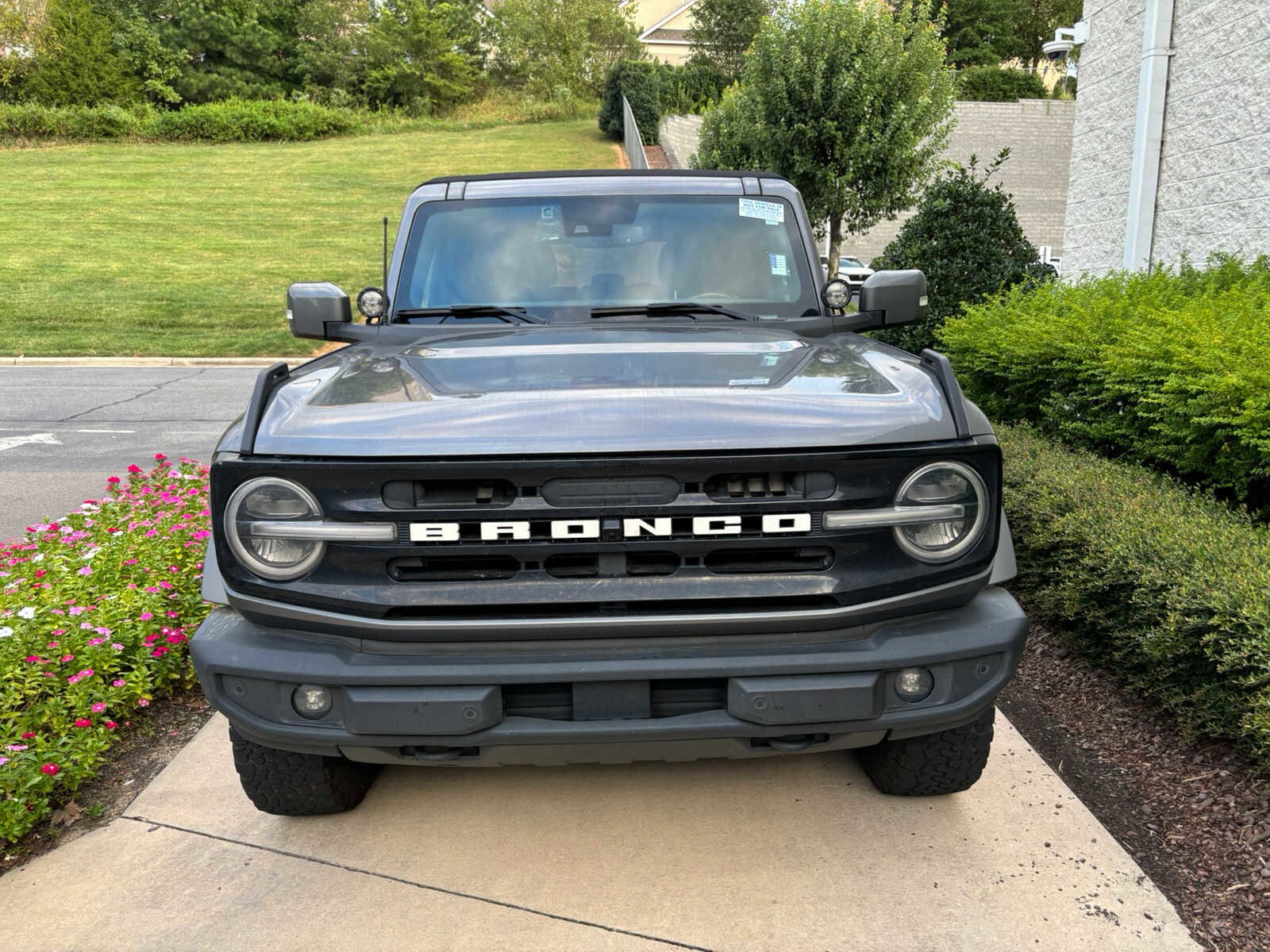 Used 2021 Ford Bronco 4-Door Outer Banks with VIN 1FMDE5DH3MLA90096 for sale in Concord, NC