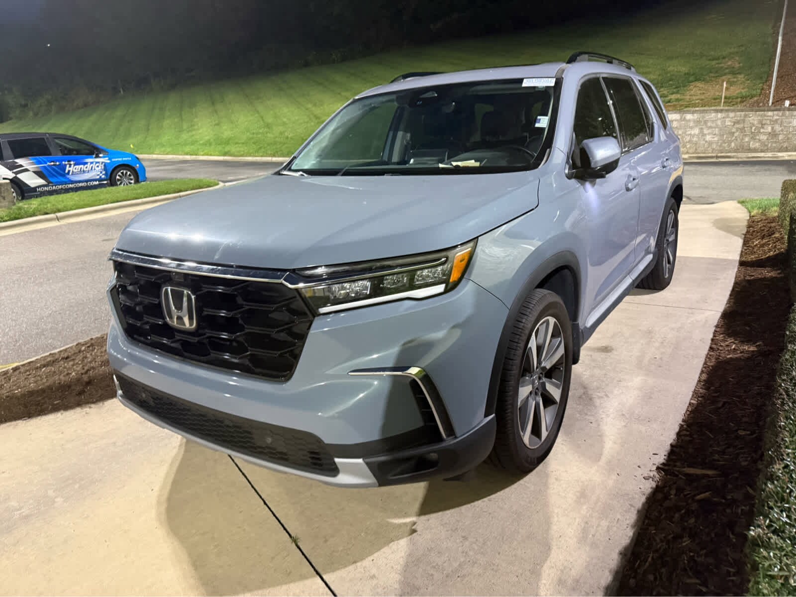 2023 Honda Pilot Elite photo 2