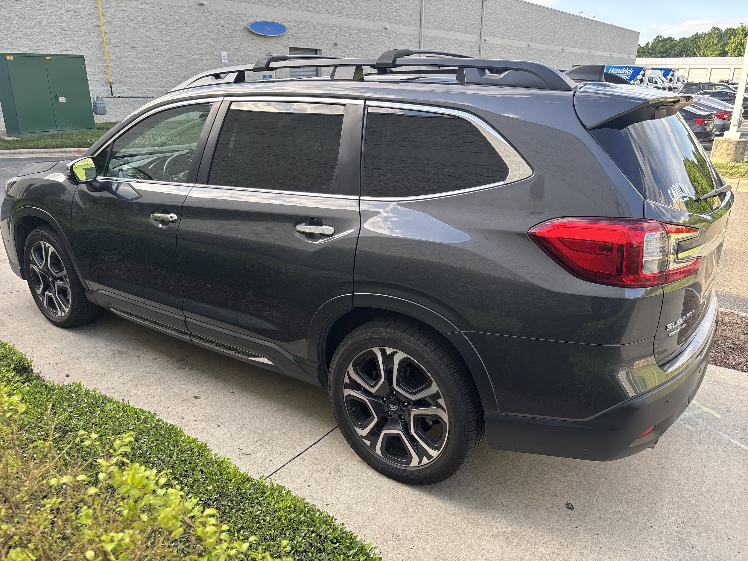 2023 Subaru Ascent Touring photo 6