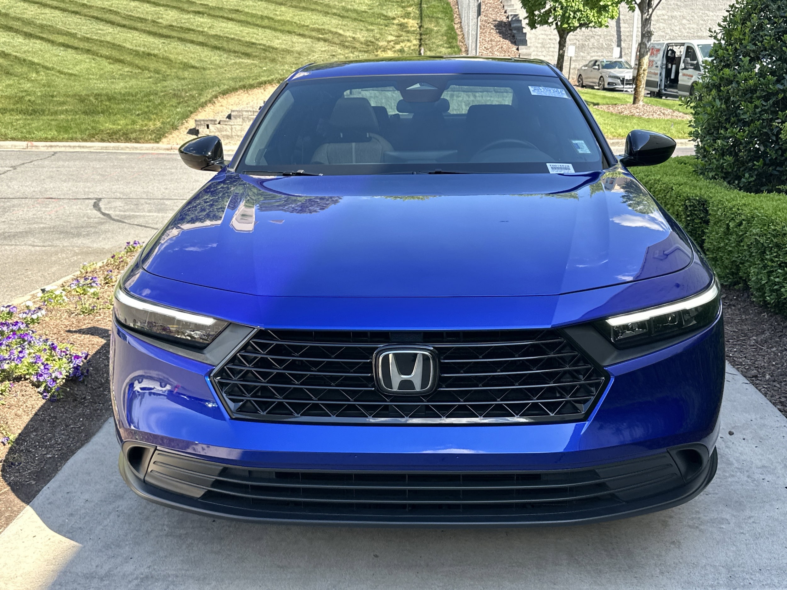 2024 Honda Accord Hybrid Sport photo 2