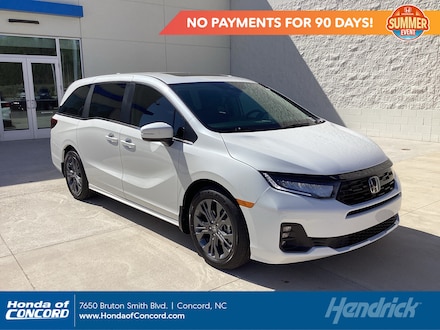 2026 Honda Odyssey Touring Minivan
