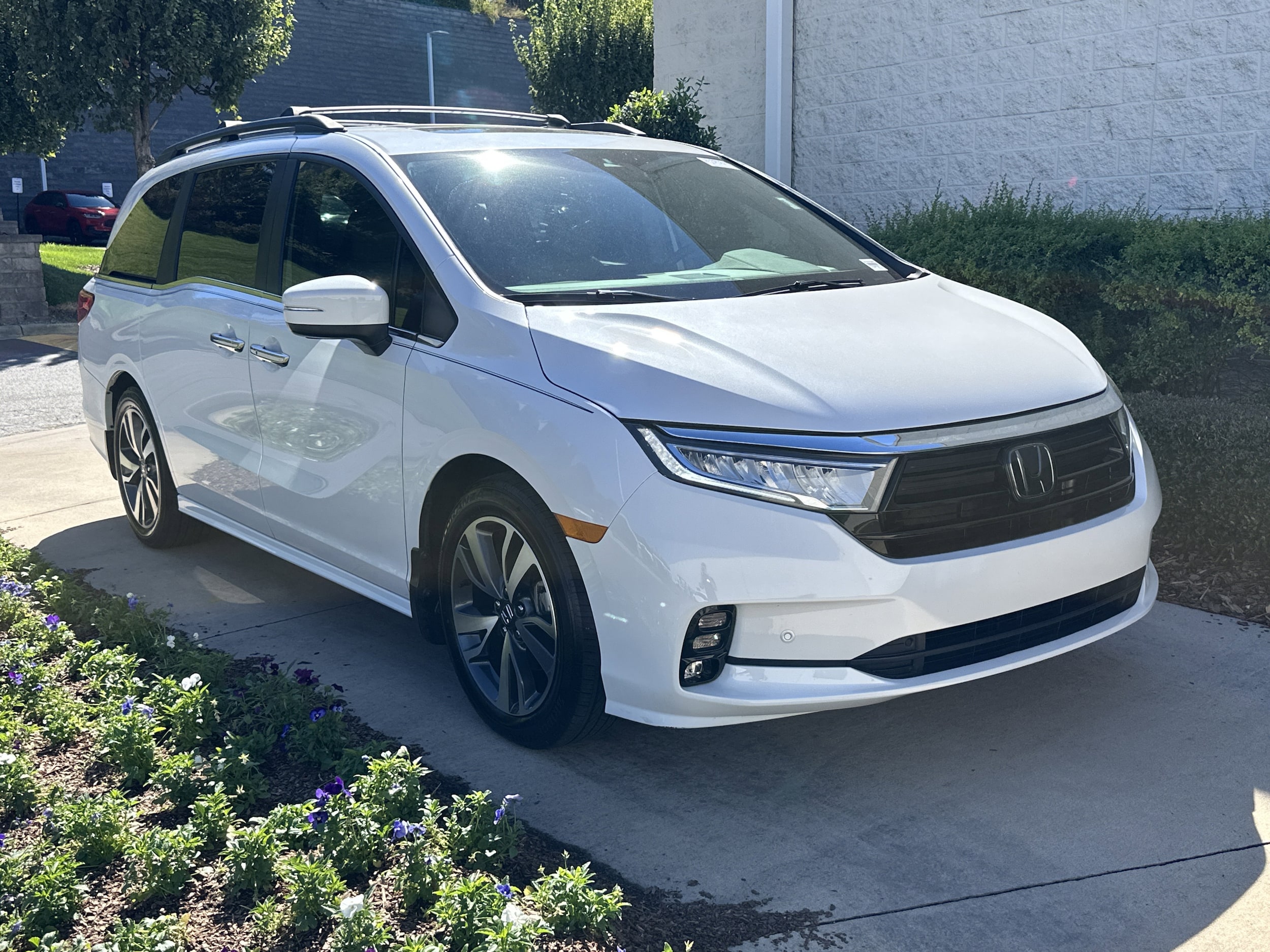 Certified 2024 Honda Odyssey Touring with VIN 5FNRL6H86RB016679 for sale in Kansas City