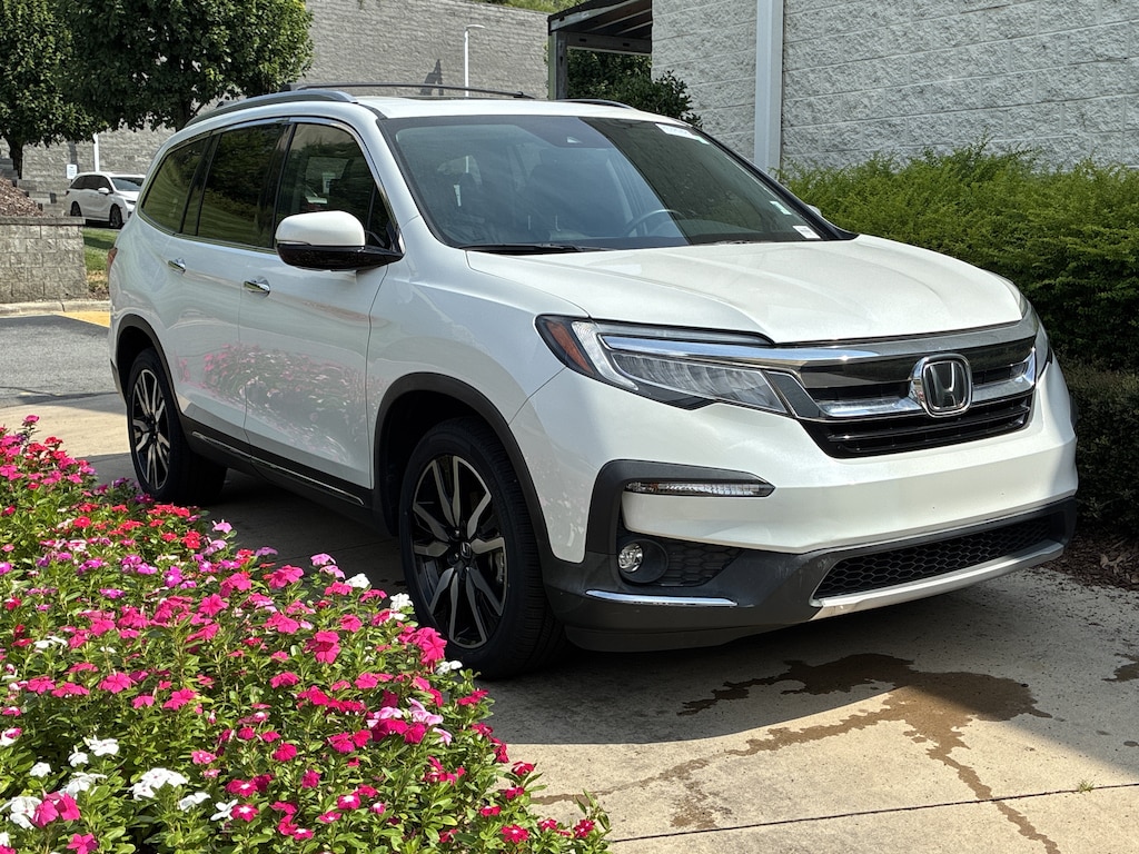 Certified 2022 Honda Pilot Touring 7-Passenger SUV