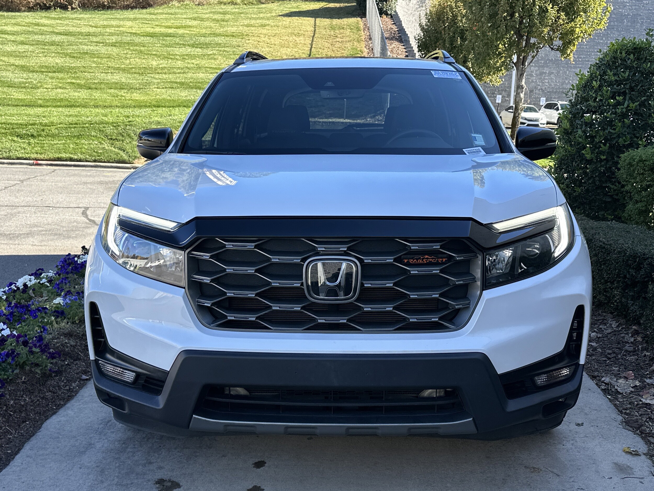 2023 Honda Passport TrailSport photo 2