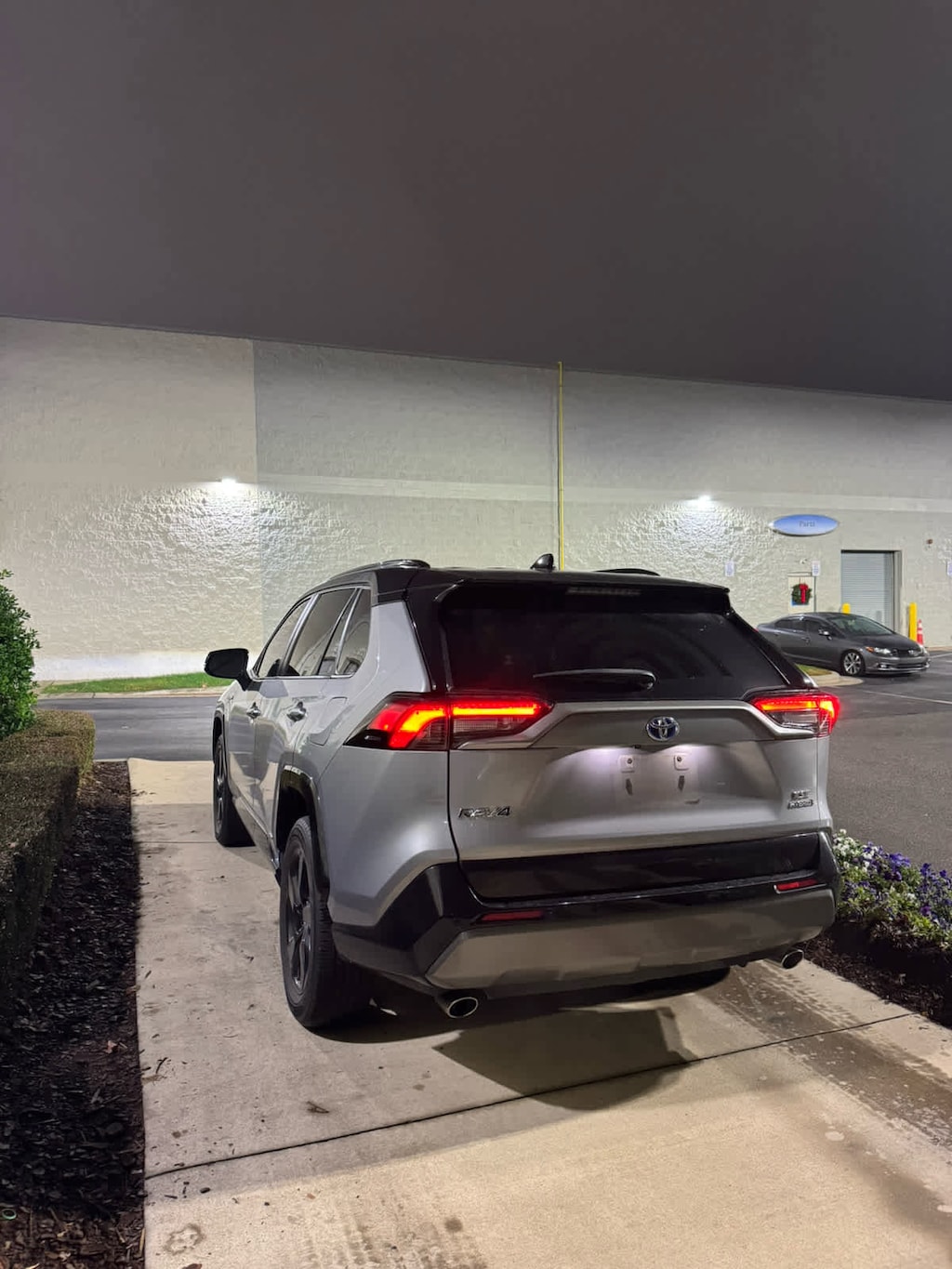 Used 2019 Toyota RAV4 Hybrid XSE SUV