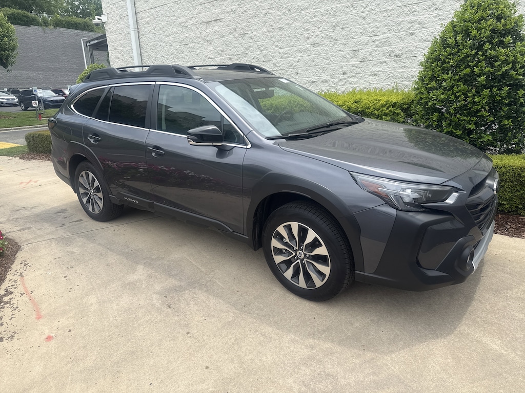Used 2025 Subaru Outback Limited SUV