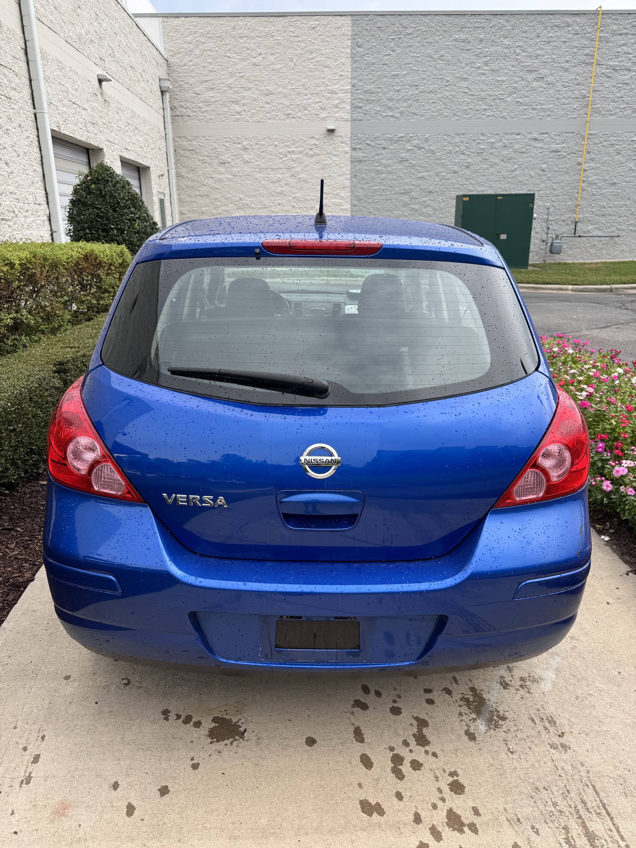 2009 Nissan Versa 1.8 S