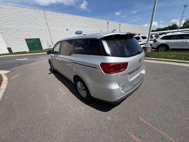 2020 Kia Sedona LX Minivan