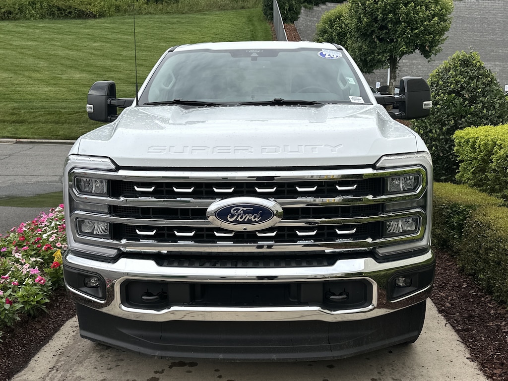 Used 2026 Ford Super Duty F-250 SRW LARIAT Pickup