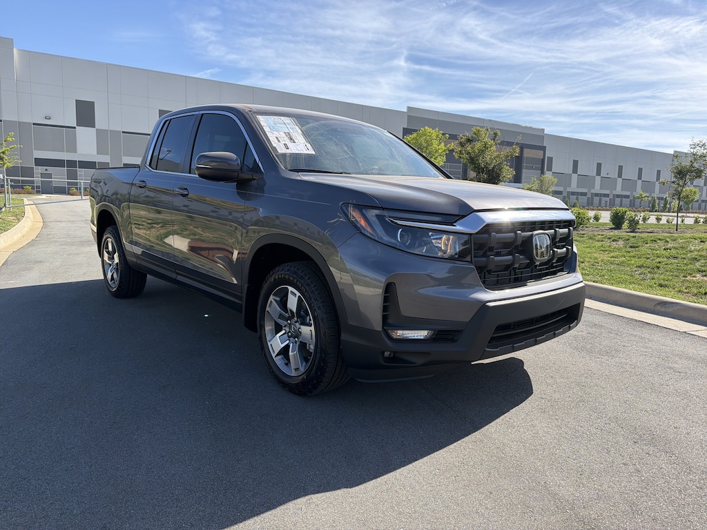 New 2026 Honda Ridgeline RTL Pickup