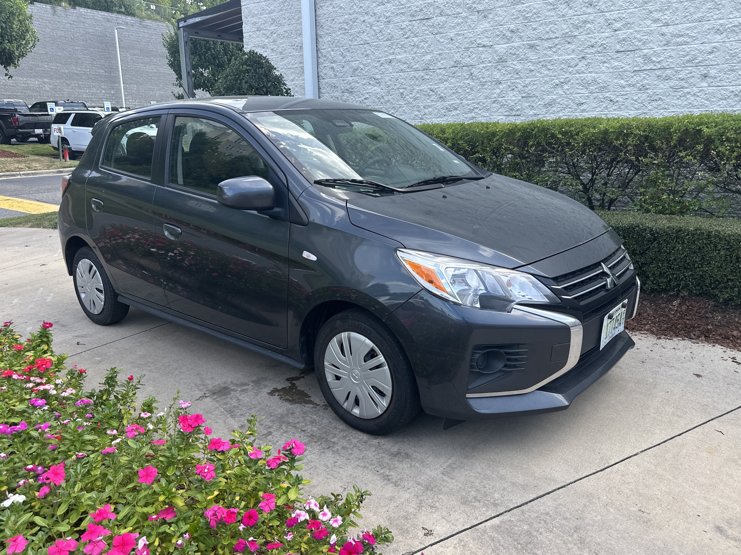 2024 Mitsubishi Mirage ES