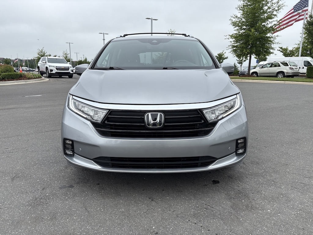 Certified 2024 Honda Odyssey Elite Minivan