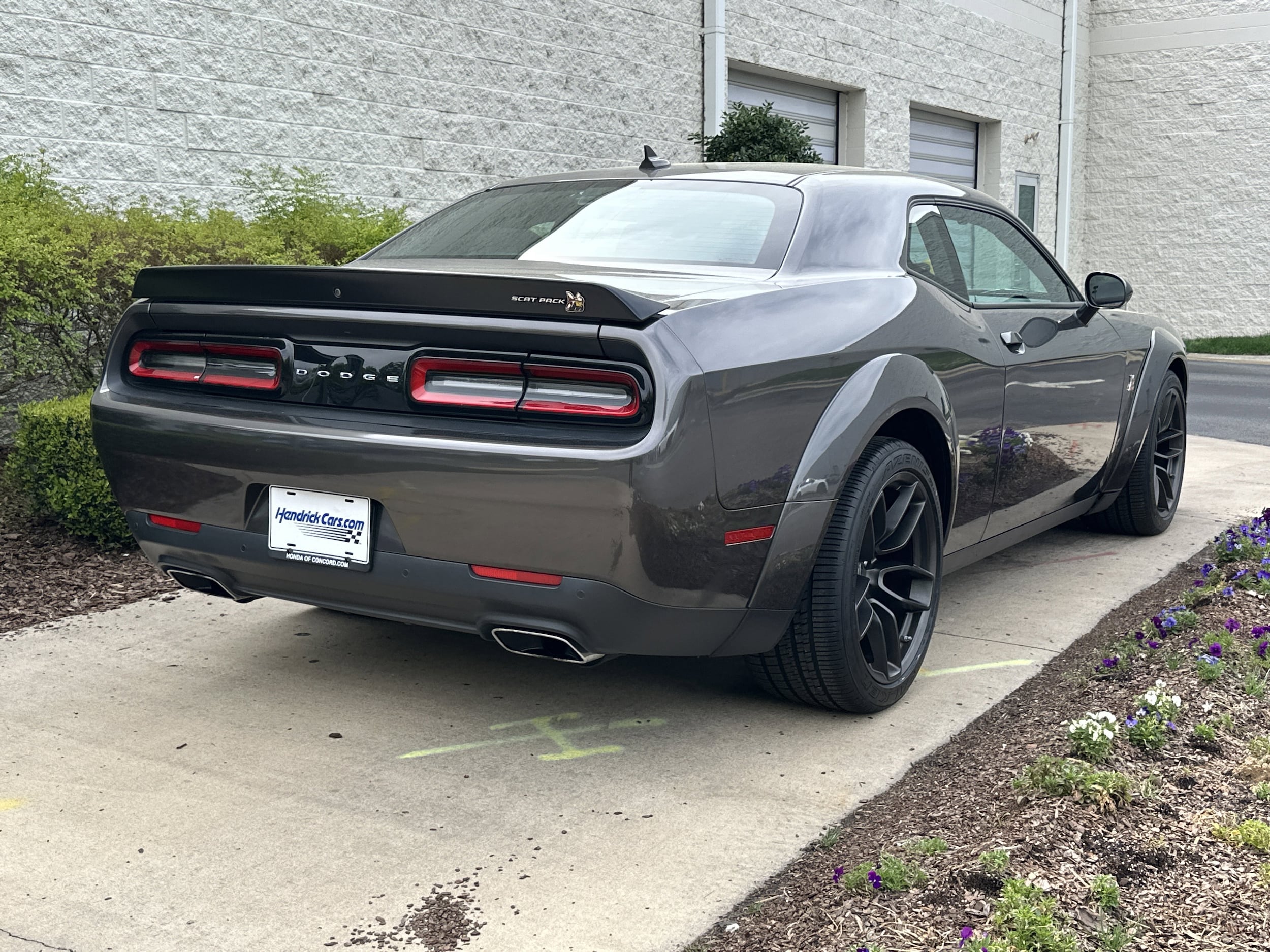 2022 Dodge Challenger R/T Scat Pack Widebody photo 6