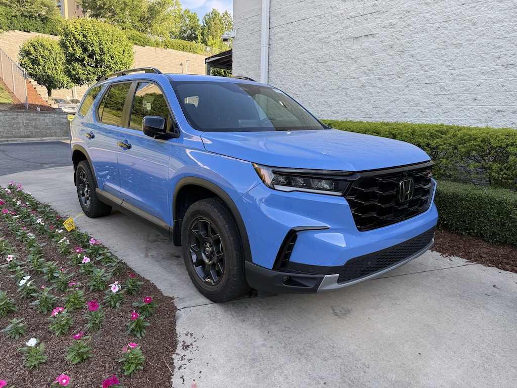 Certified 2024 Honda Pilot TrailSport SUV