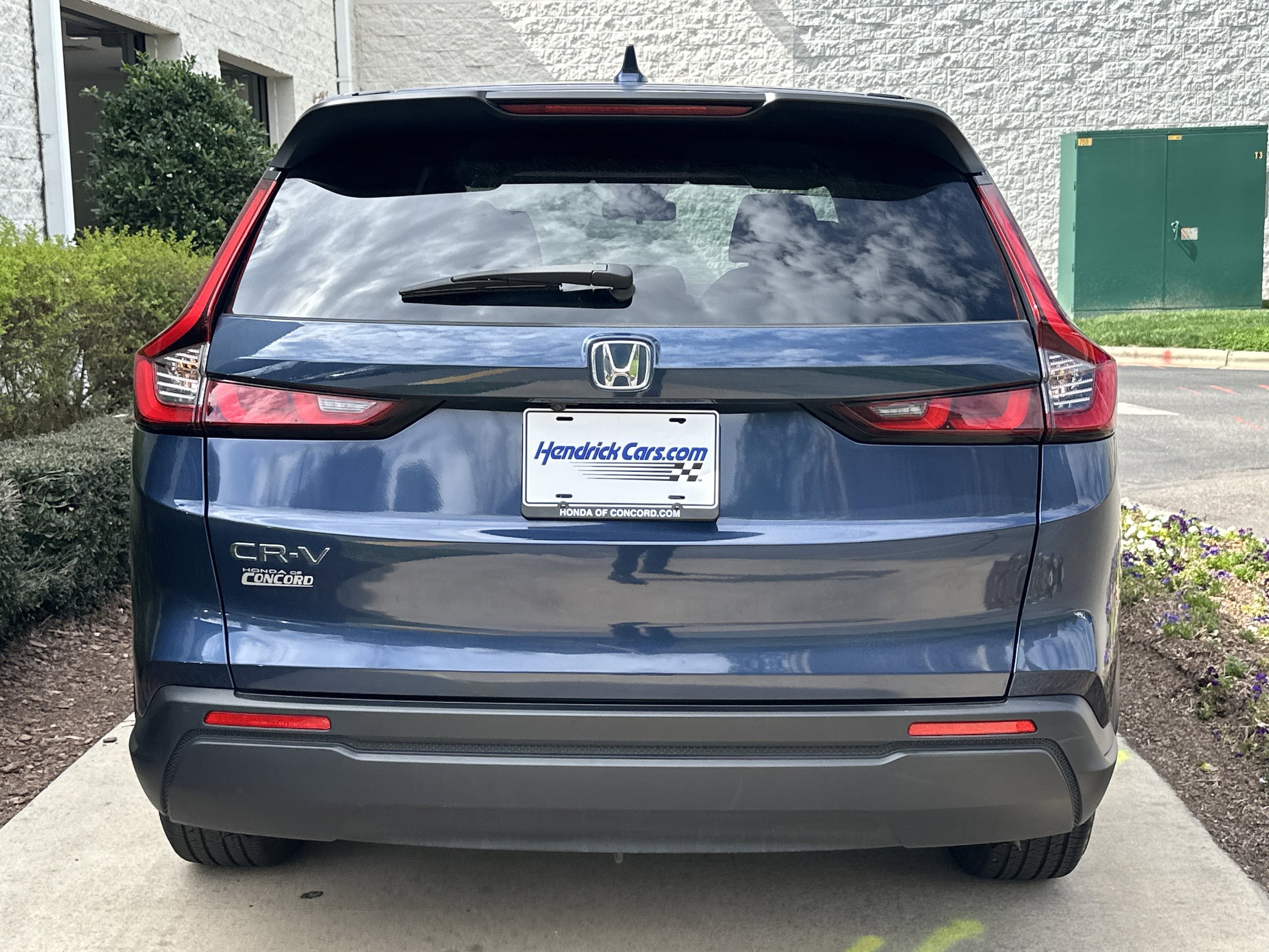2025 Honda CR-V LX photo 6