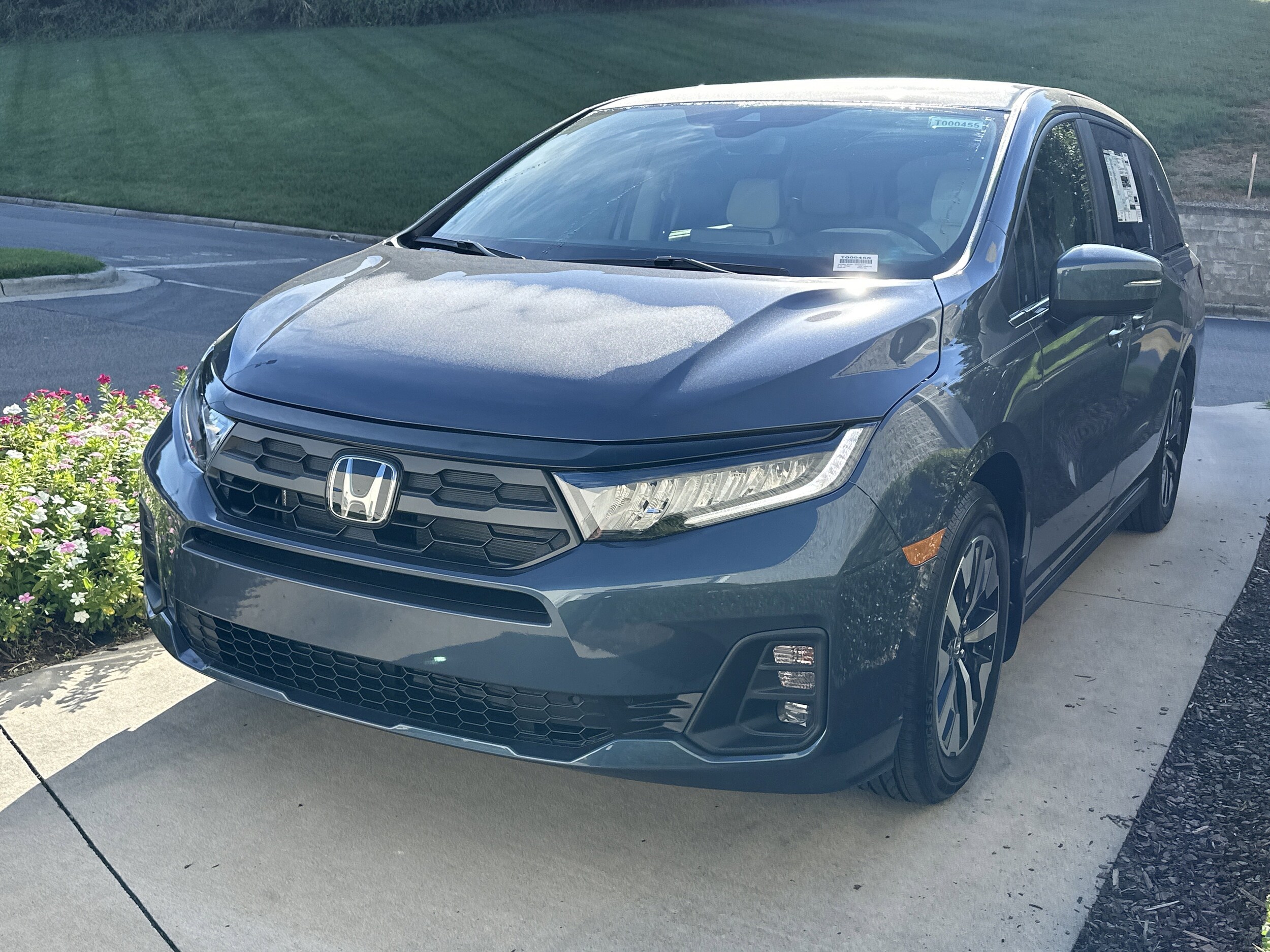2026 Honda Odyssey EX-L photo 3