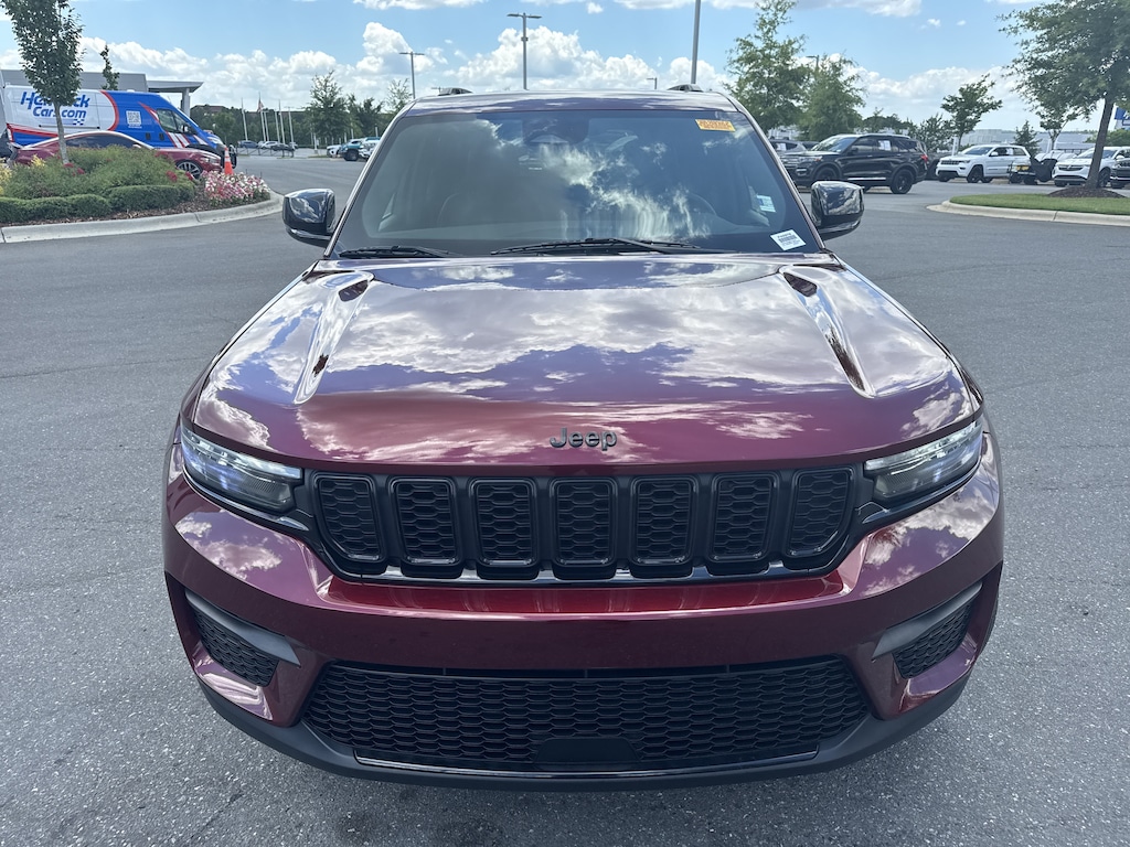 Certified 2024 Jeep Grand Cherokee Altitude SUV