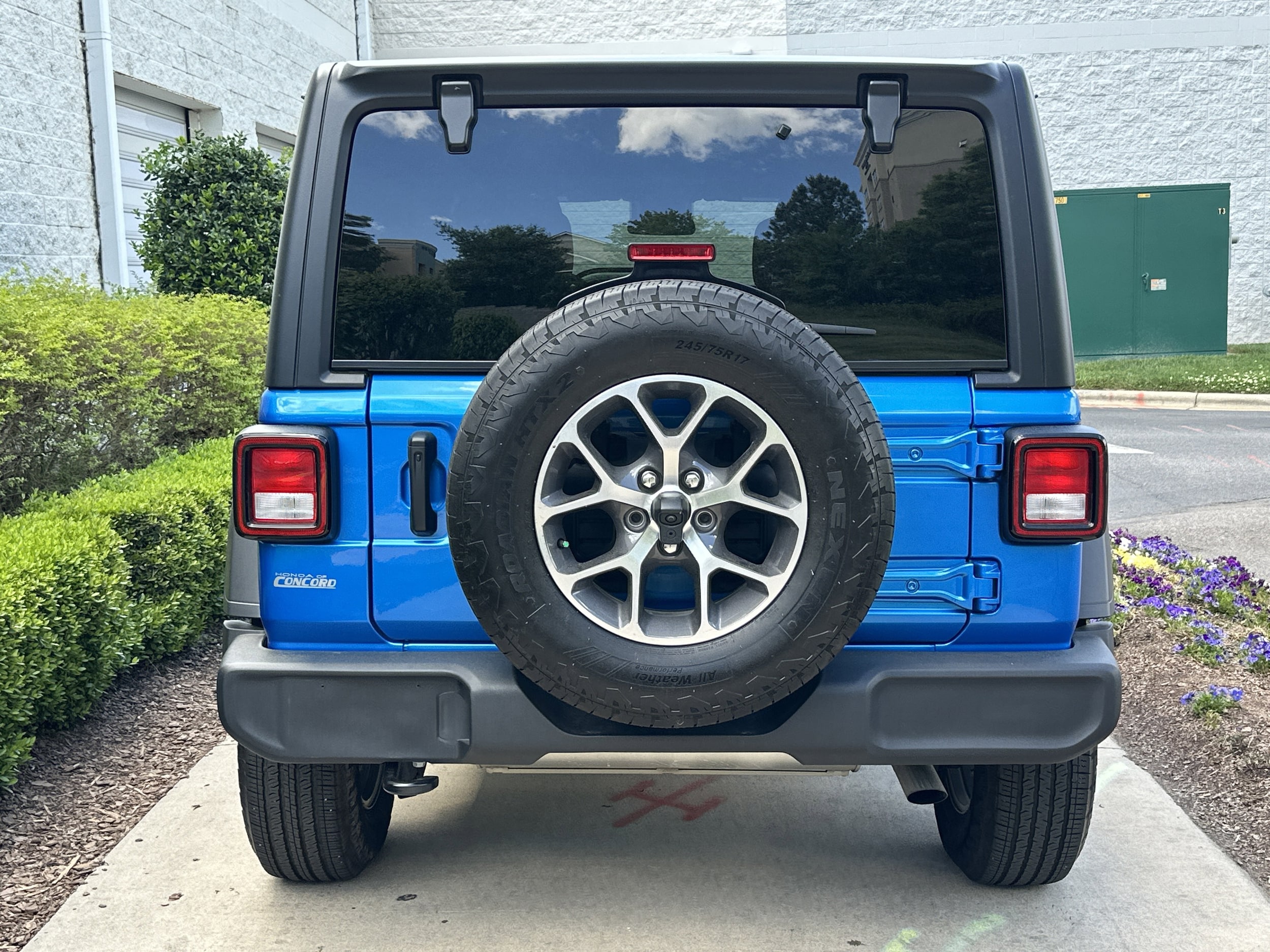 2025 Jeep Wrangler Sport S photo 5