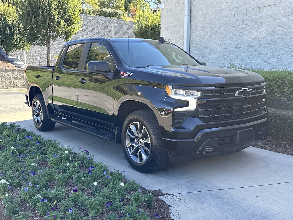 Used 2023 Chevrolet Silverado 1500 RST Pickup