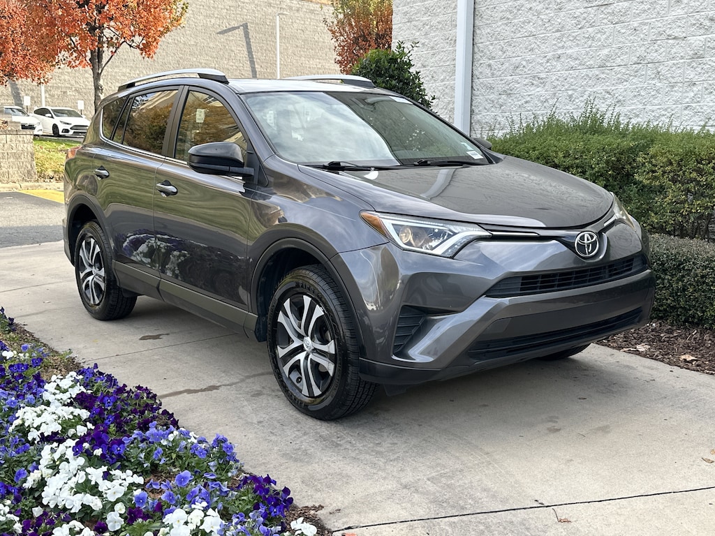 Used 2016 Toyota RAV4 LE SUV