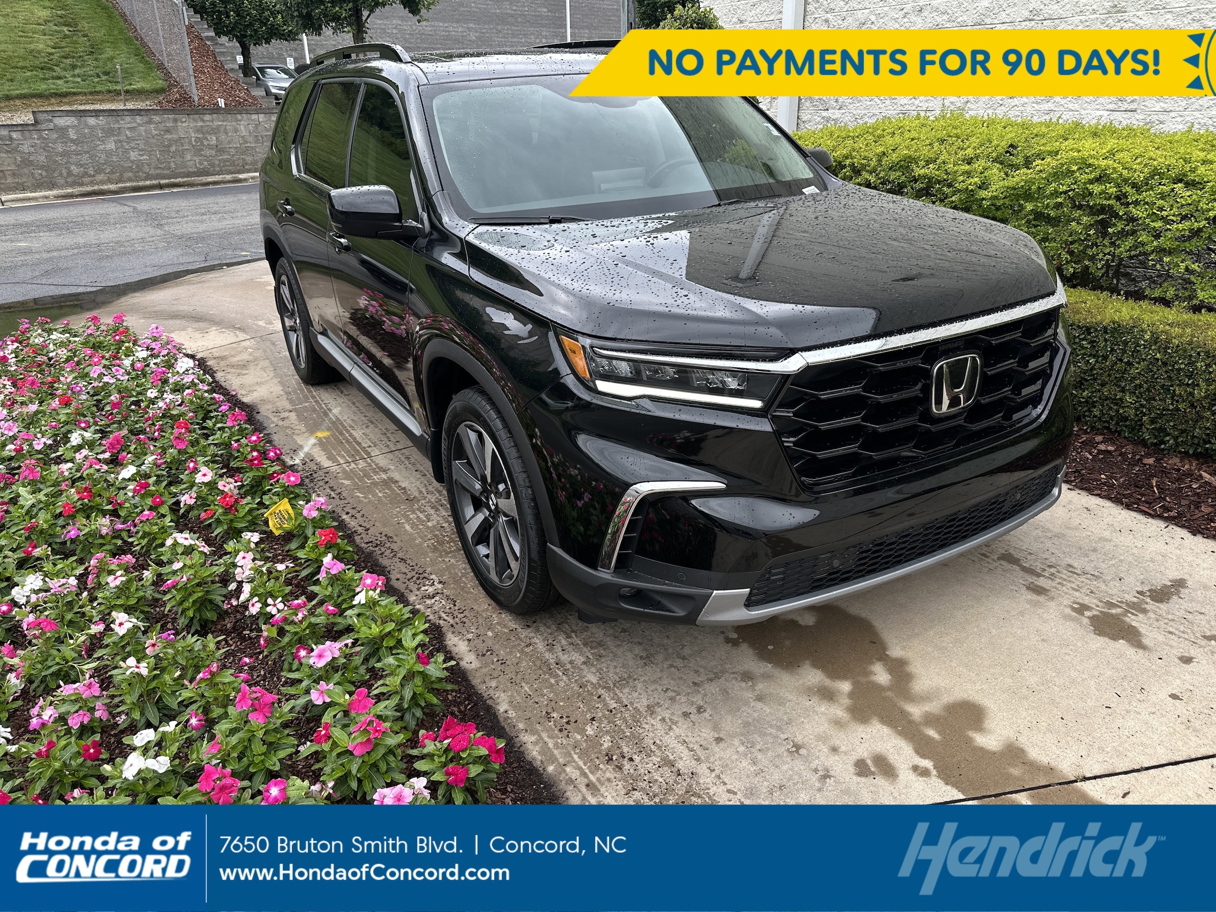 2025 Honda Pilot Touring 2WD's photo