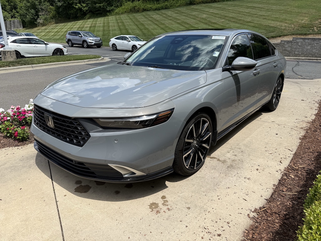 Certified 2024 Honda Accord Hybrid Touring Sedan