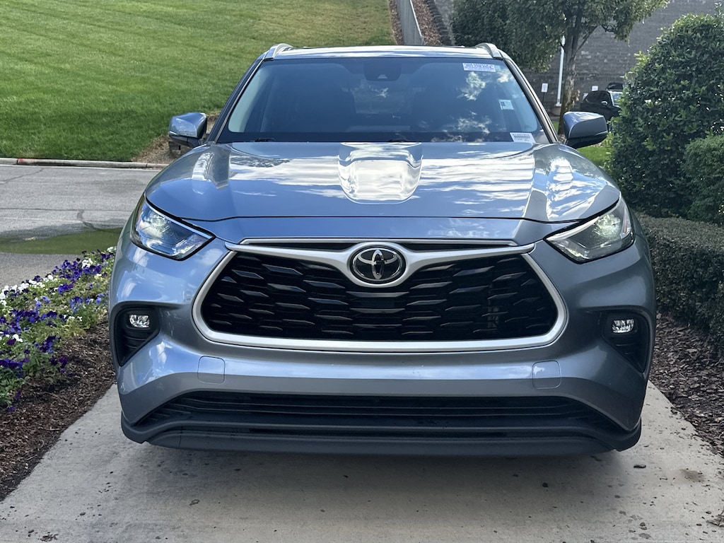 Used 2023 Toyota Highlander XLE SUV