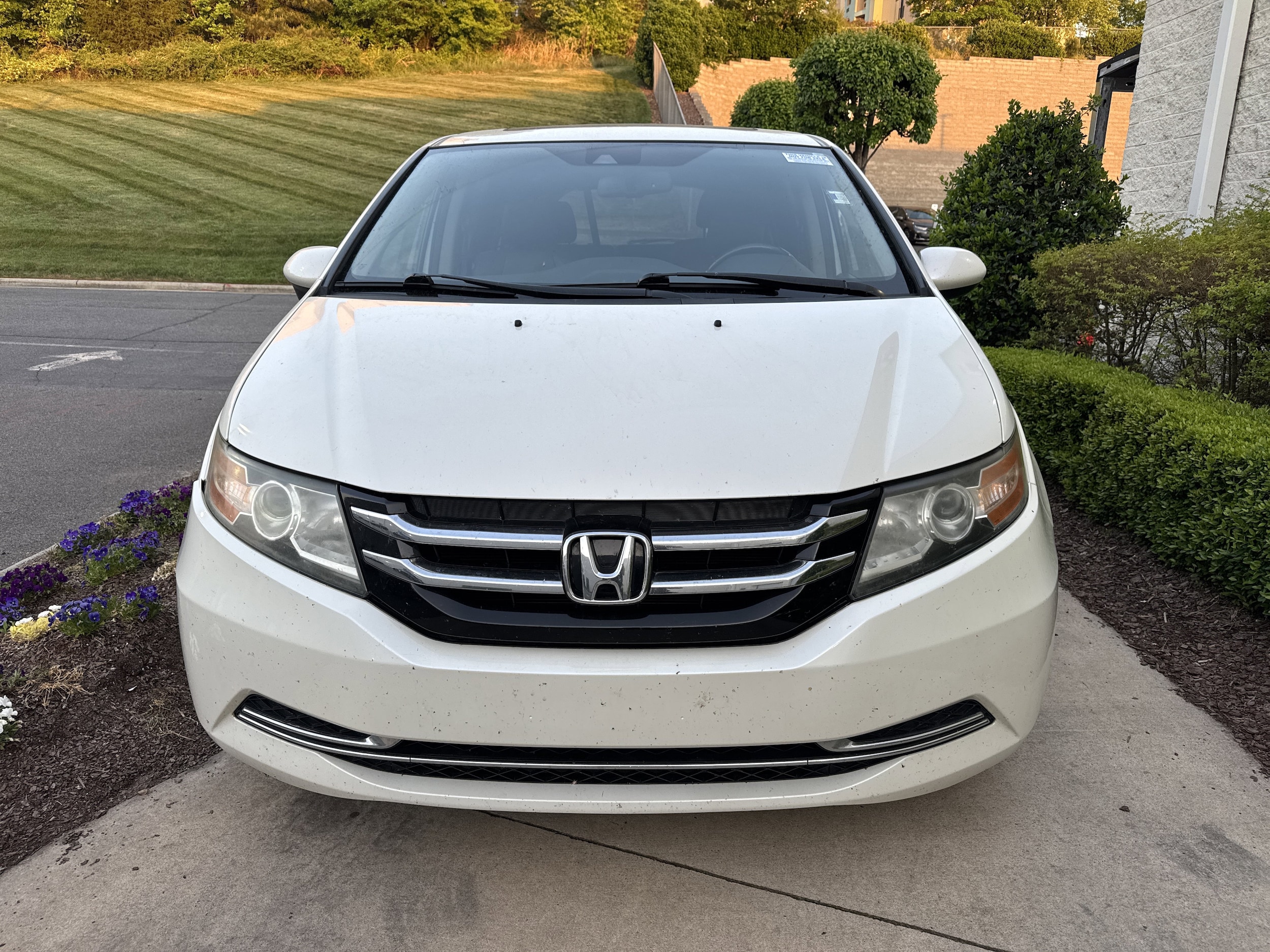 2016 Honda Odyssey EX-L photo 2