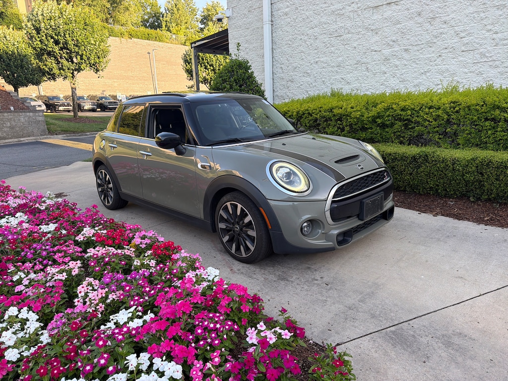 Used 2020 MINI Hardtop 4 Door Cooper S Hatchback