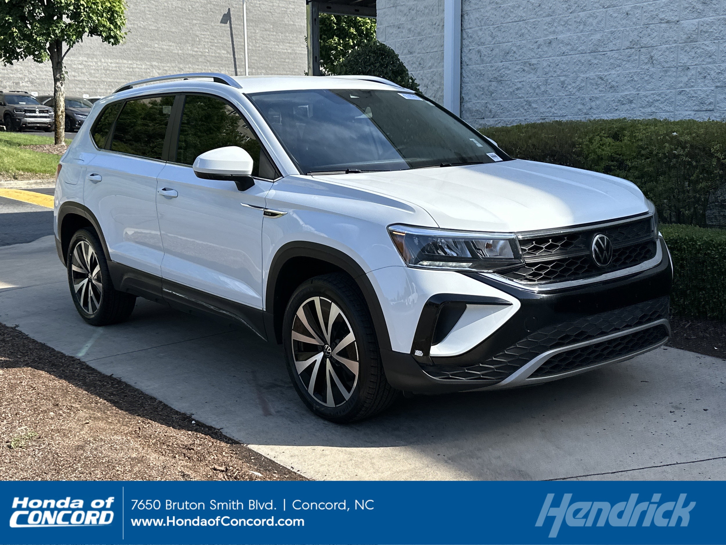 2022 Volkswagen Taos SE