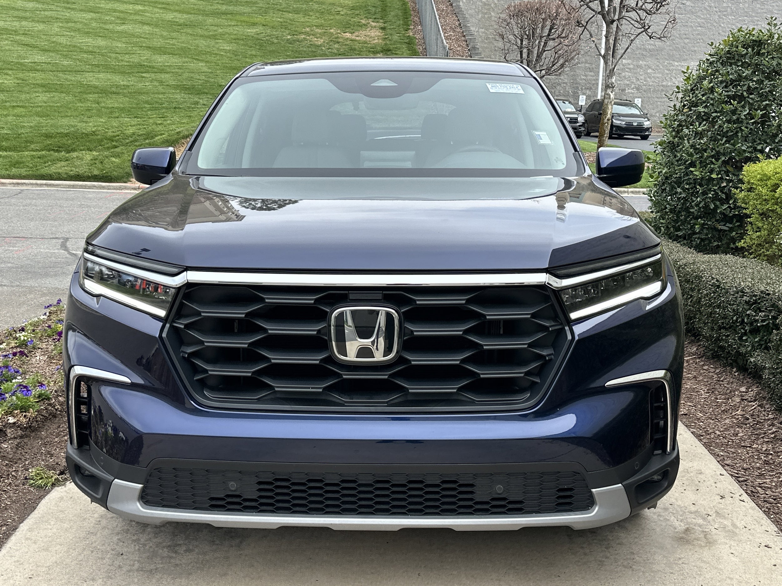 2025 Honda Pilot EX-L photo 2
