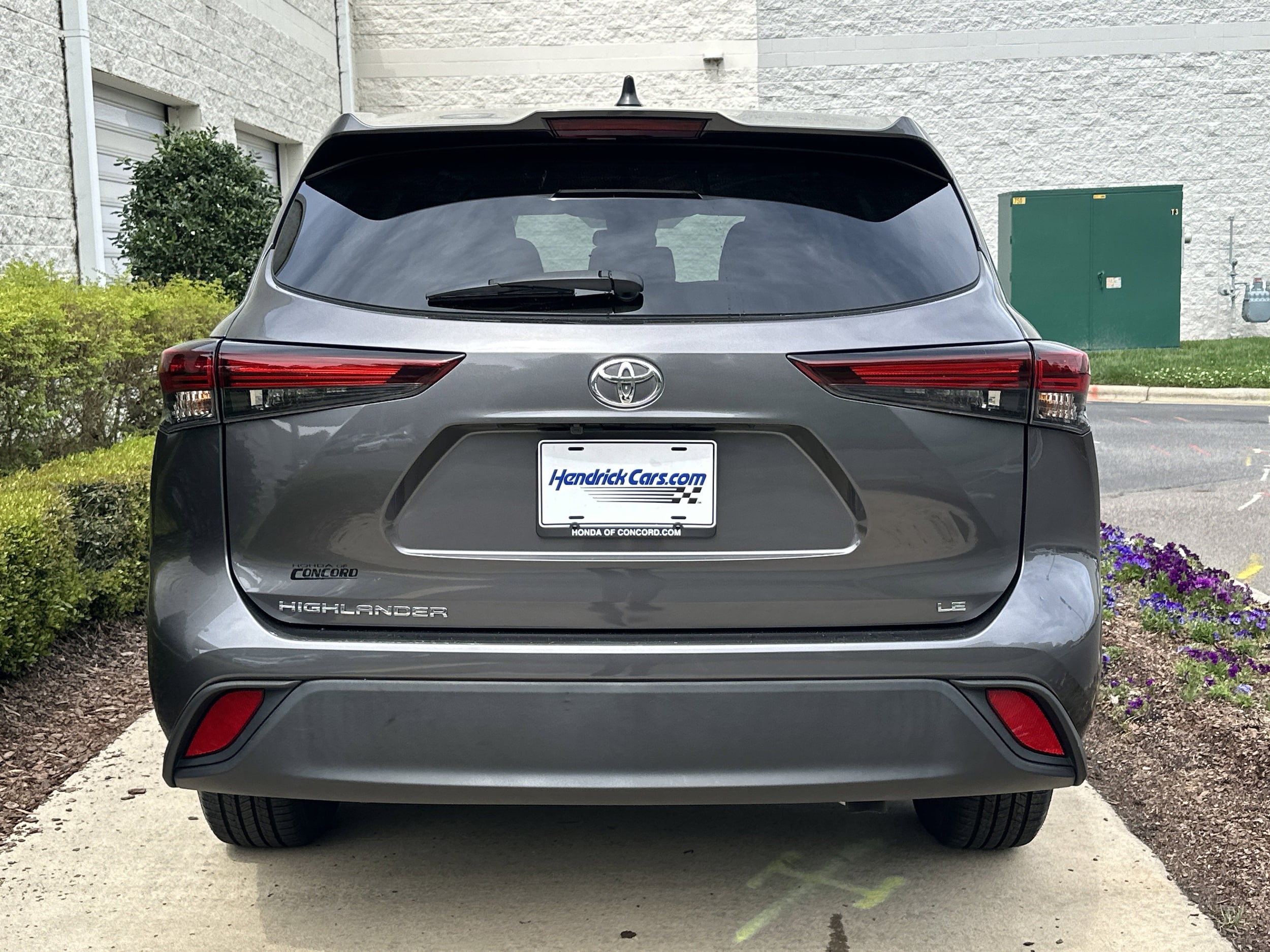 2024 Toyota Highlander XLE photo 5