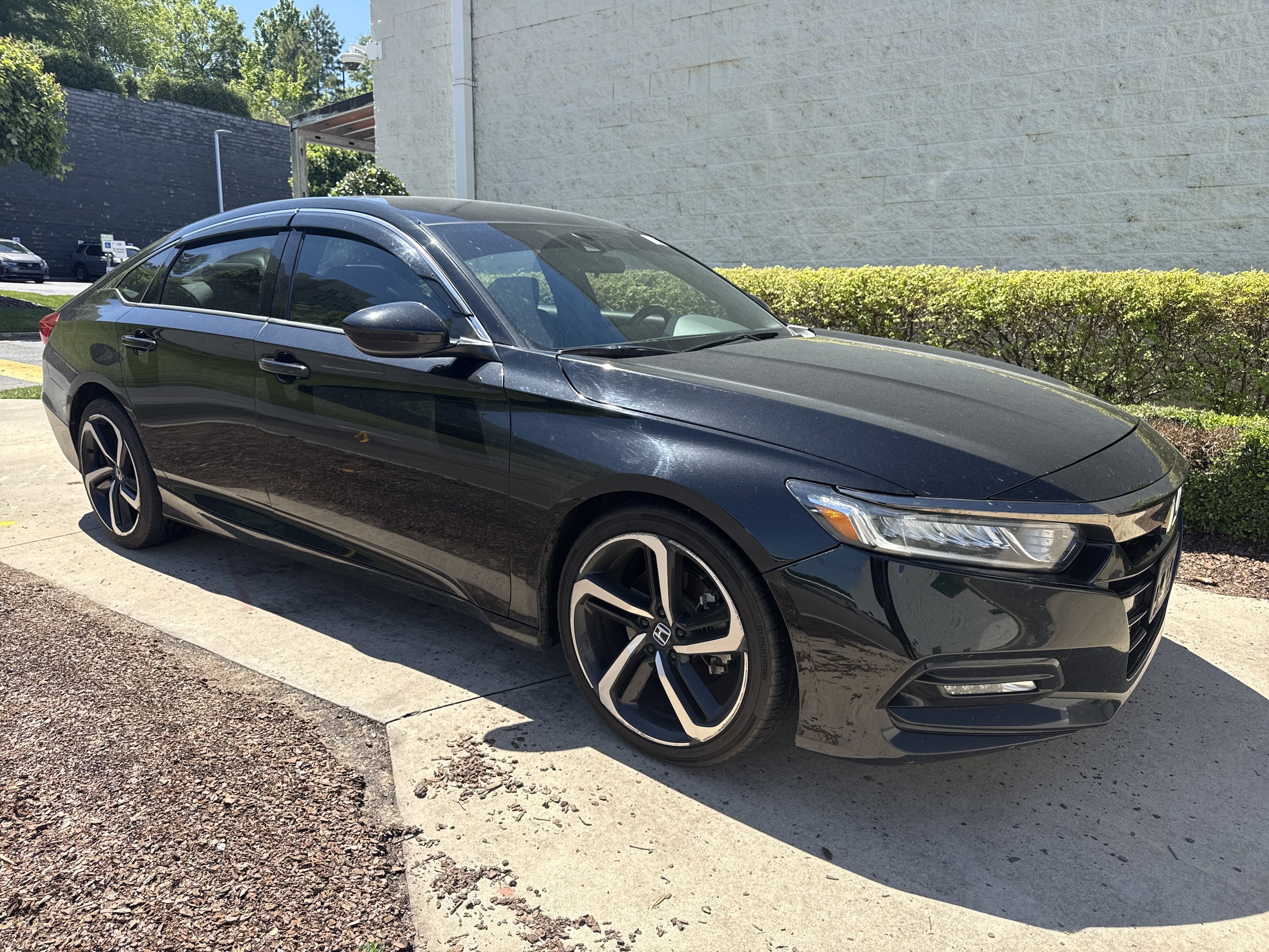 2020 Honda Accord Sport photo 2