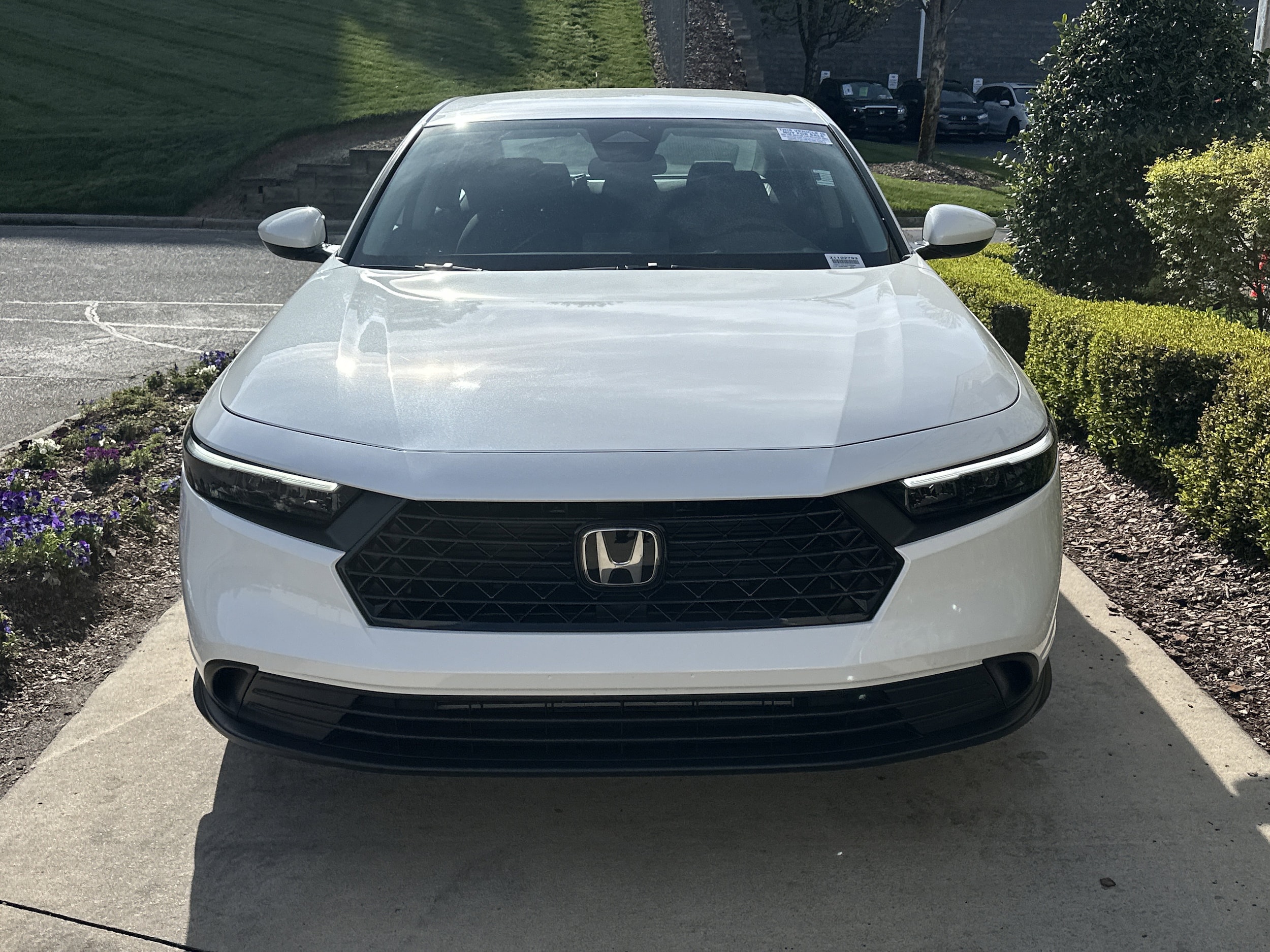 2025 Honda Accord LX photo 2