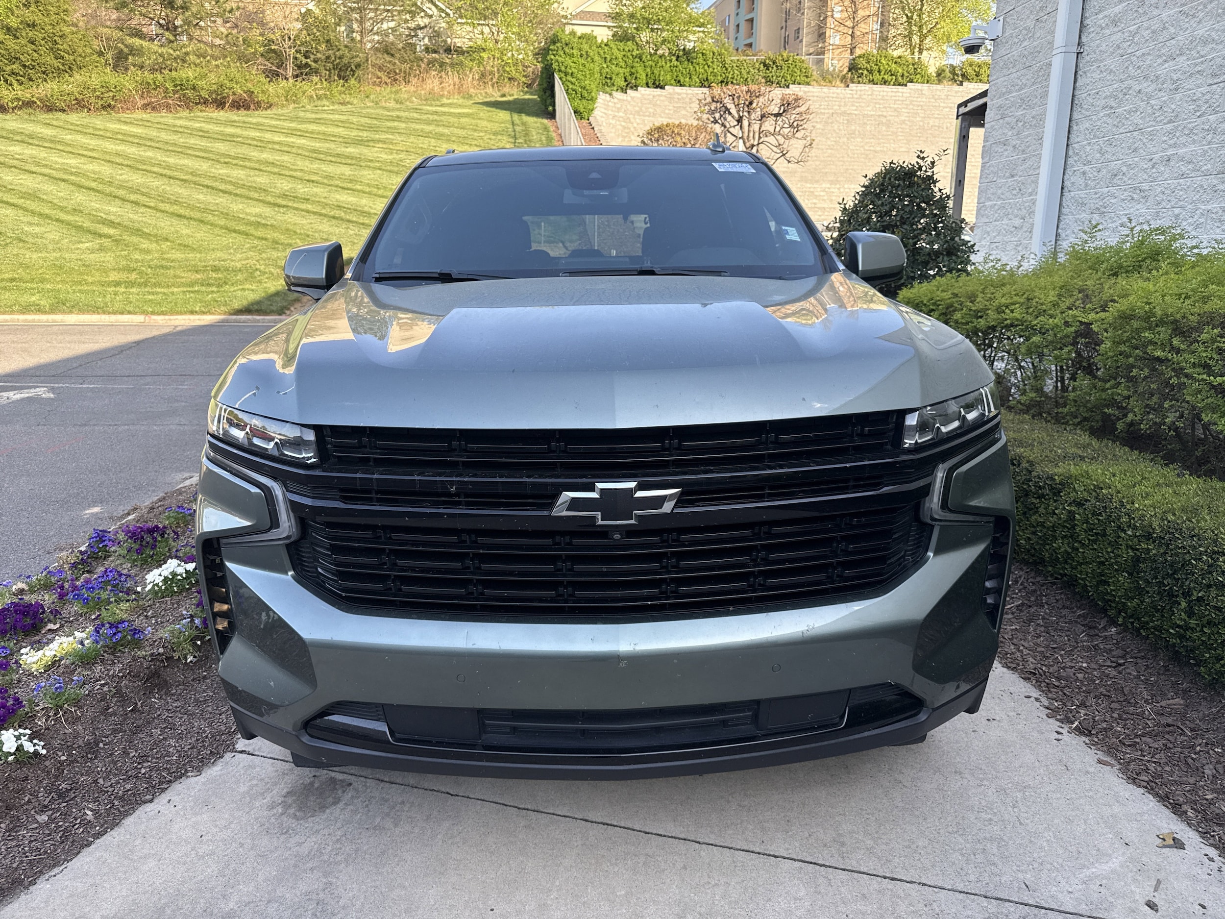2023 Chevrolet Tahoe RST photo 2