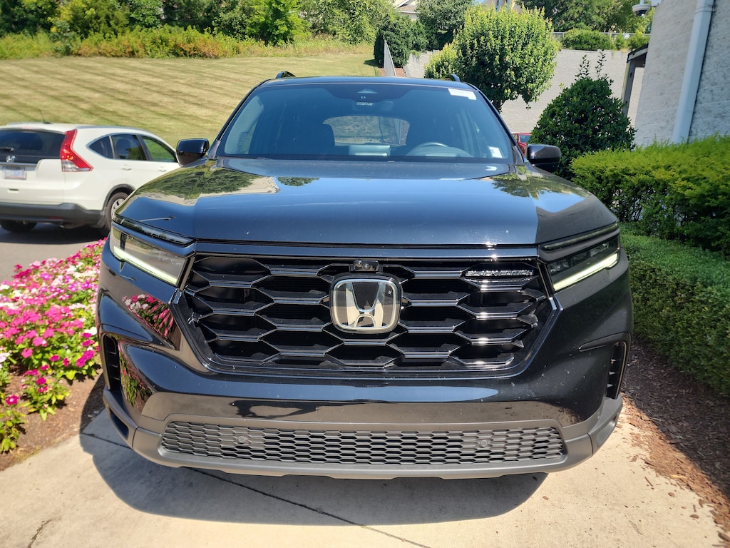 Certified 2025 Honda Pilot Black Edition SUV