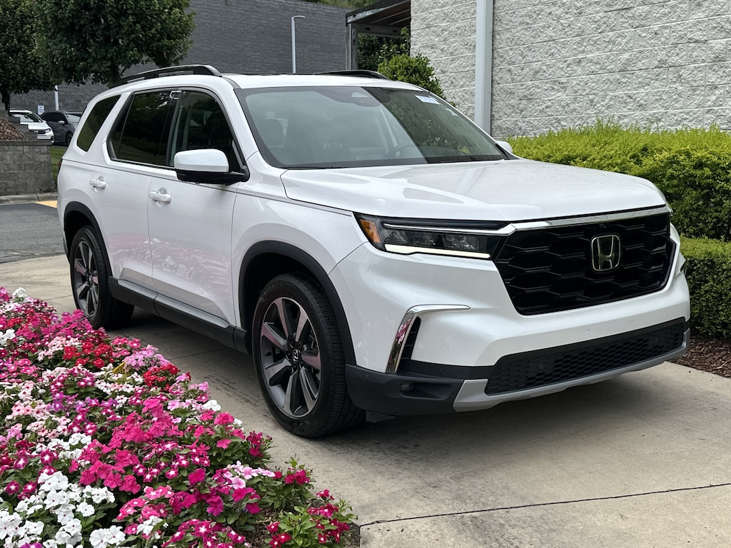 Certified 2024 Honda Pilot Elite SUV