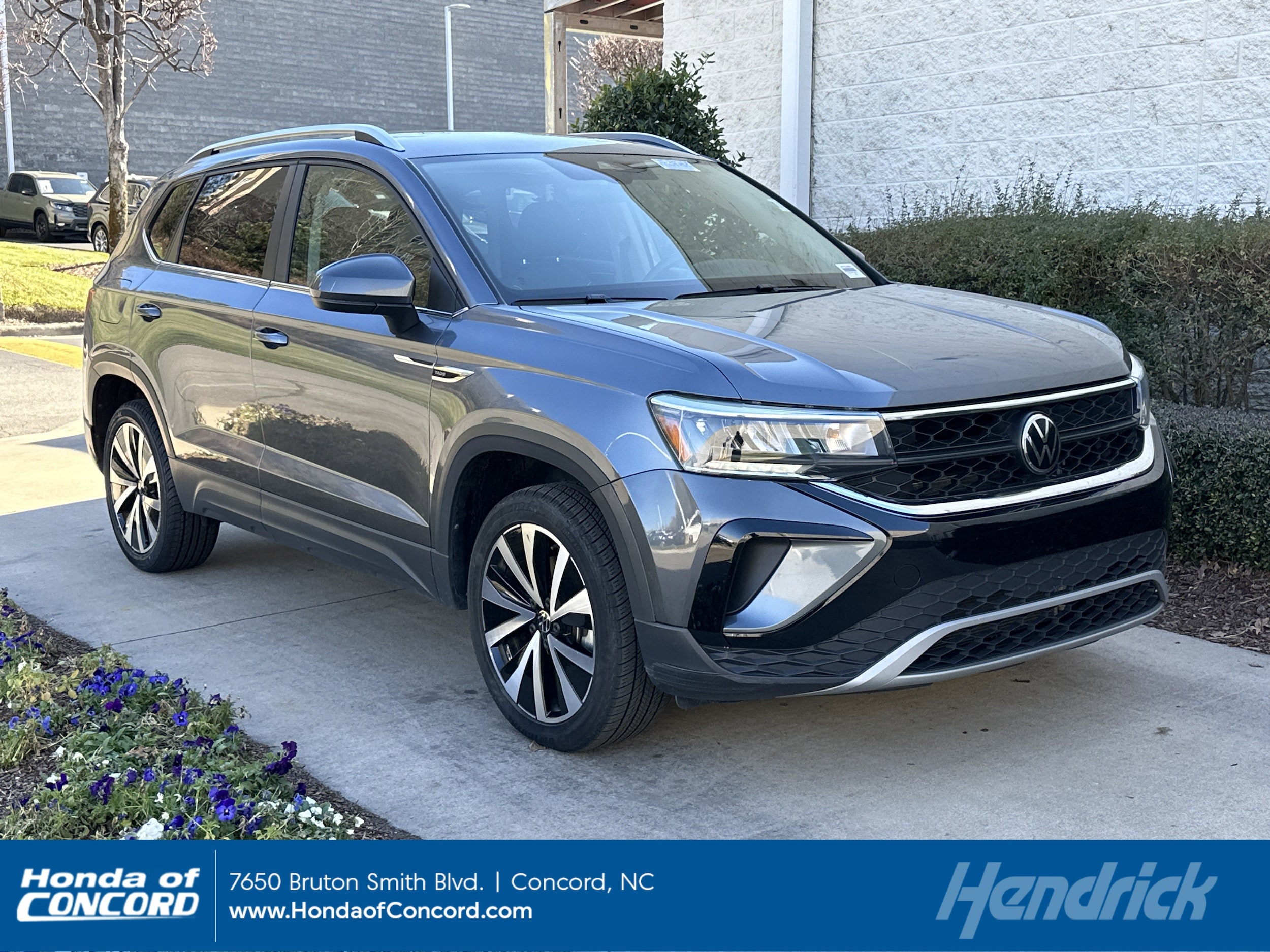 2024 Volkswagen Taos SE