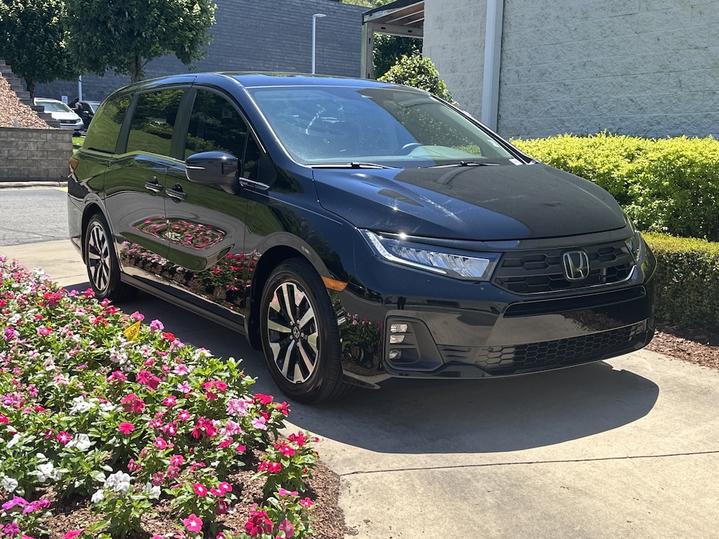 Certified 2026 Honda Odyssey EX-L Minivan