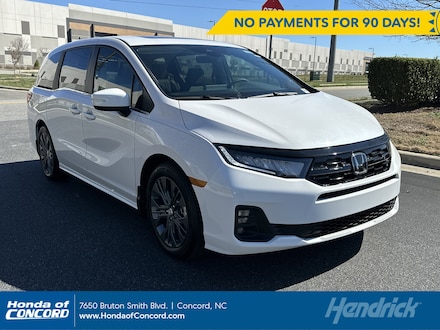2026 Honda Odyssey Touring Minivan