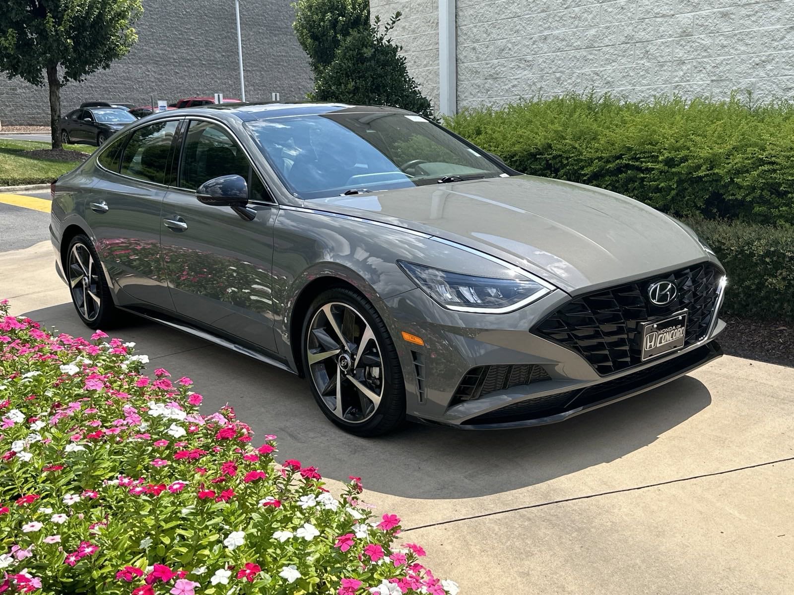 Used 2022 Hyundai Sonata SEL Plus with VIN 5NPEJ4J20NH140697 for sale in Concord, NC