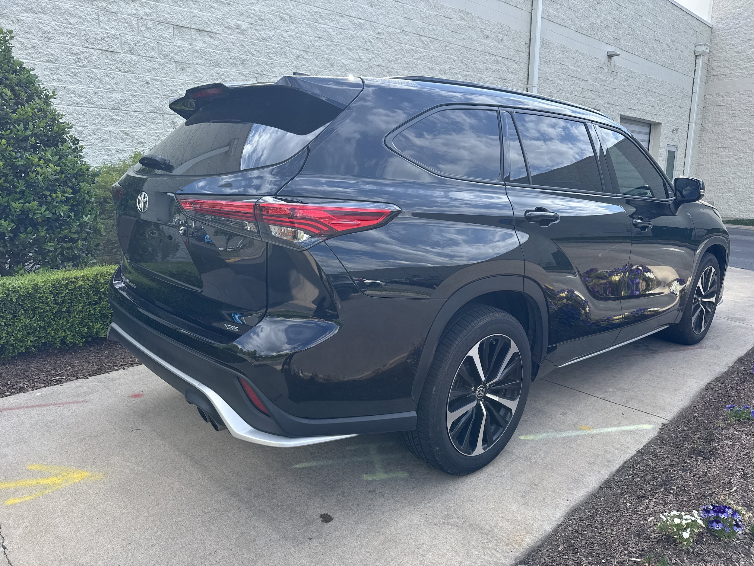 2022 Toyota Highlander XSE photo 6
